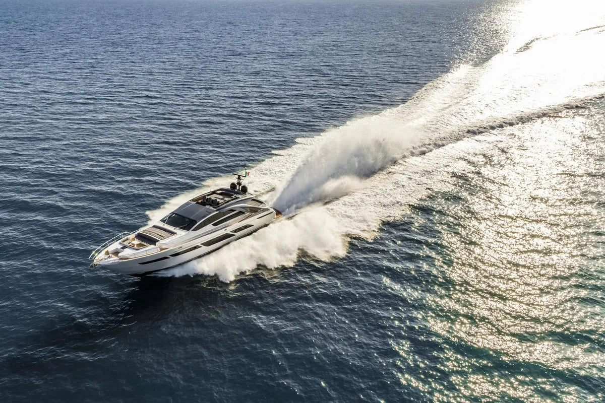 Pershing 8X