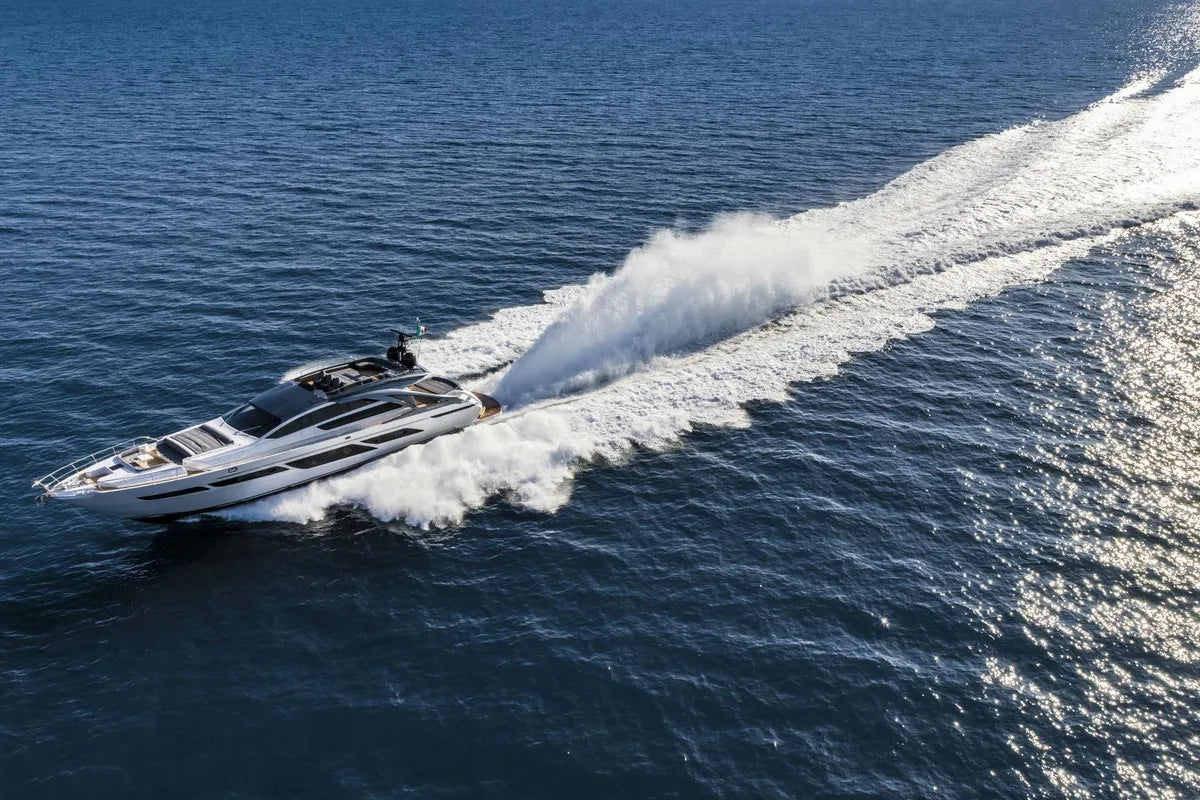 Pershing 8X
