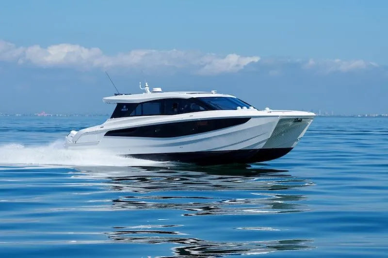 AQUILA 46 COUPE