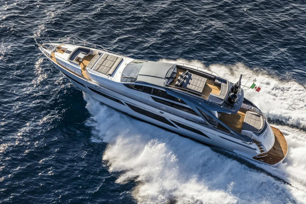 Pershing 8X