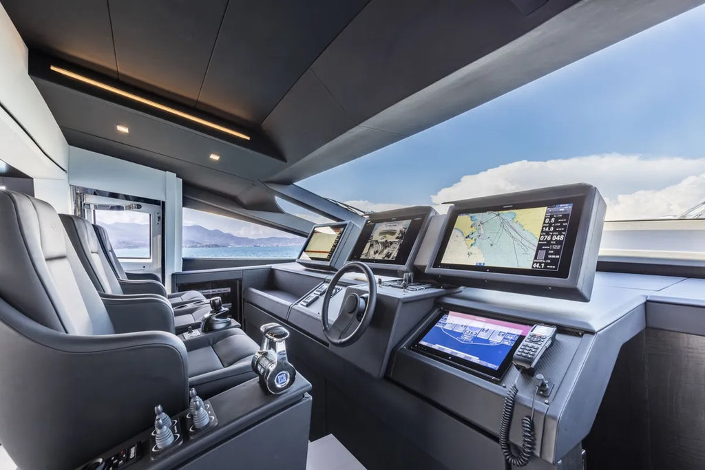 Pershing 8X