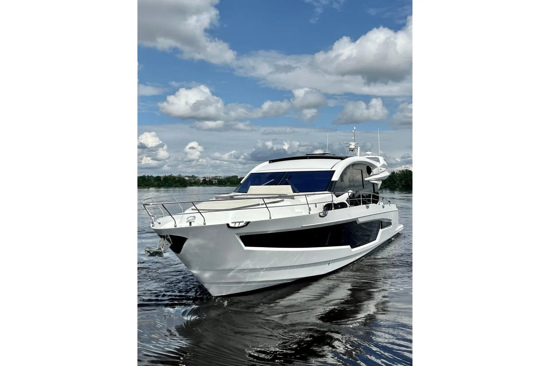 GALEON 700’ SKY